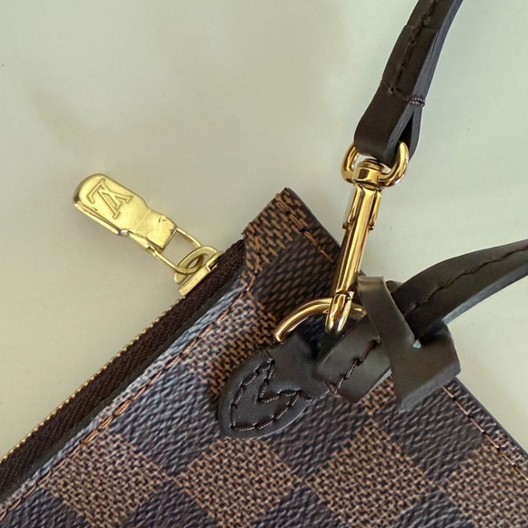 Louis Vuitton Neverfull MM – Damier Ebene | Excellent Condition | W/ Pouch - Picture 10 of 13